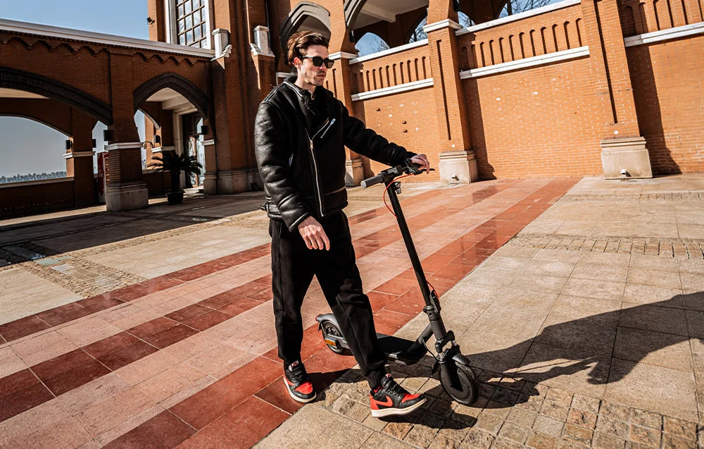 NAVEE E25 pro elektrisk scooter