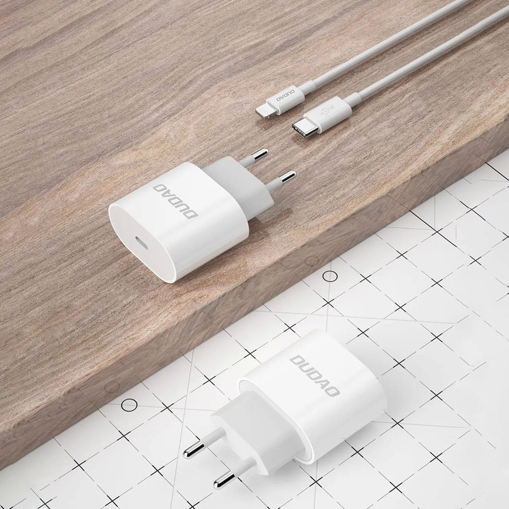 Dudao A14EUC PD 20W USB-C väggladdare med kabel - vit