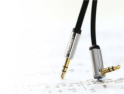UGREEN platt kabel ljudkabel AUX 3,5 mm mini jack 1m silver (10597)