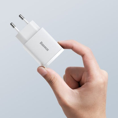 Baseus Kompakt Snabbladdare USB / USB Typ C 20W 3A Strömförsörjning Snabbladdning 3.0 Vit (CCXJ-B02)
